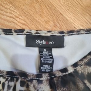 Women shirt